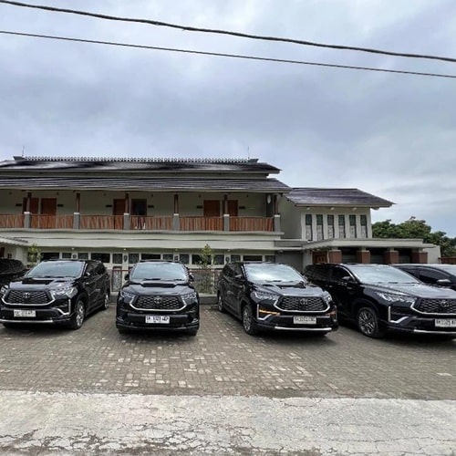 rental mobil medan profesional